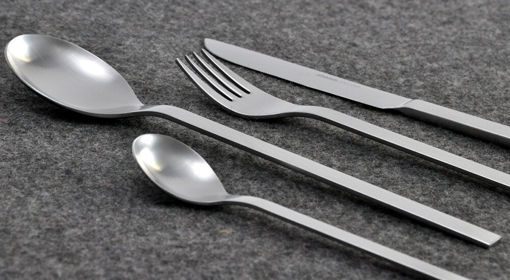 tischwelt-mono-a-besteck-Messer-loeffel-gabel-messer-edelstahl