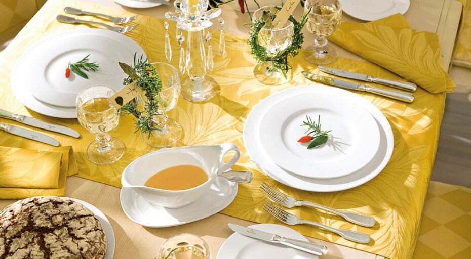 Geschirr aus Bone China