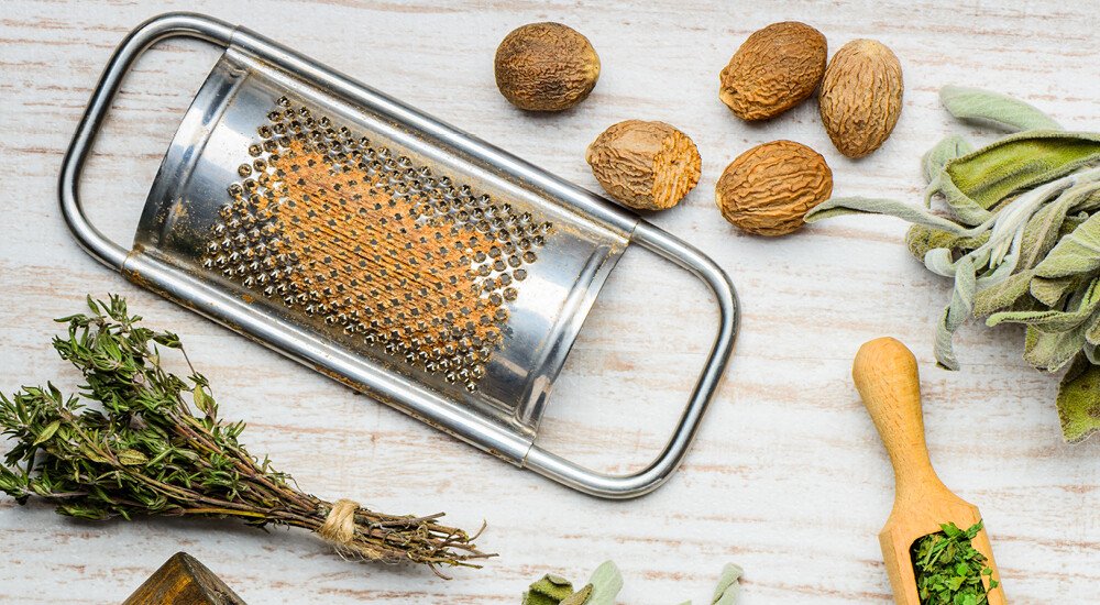Muskatmühlen-muskatreiben-reibe-muehle-haushalt-gewuerze