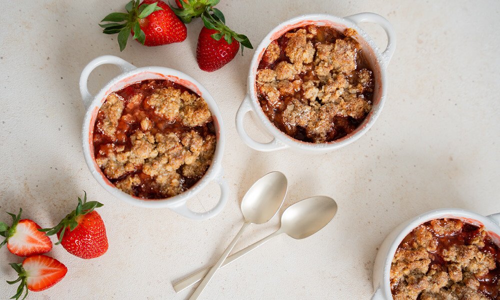 Rhabarber-Erdbeer-Crumble-rezept-8