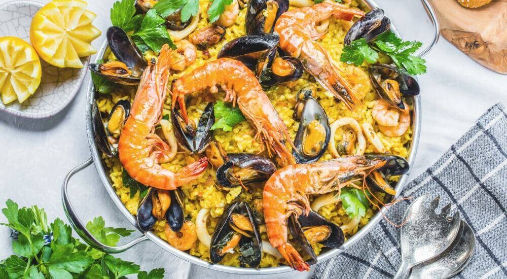Servierpfanne für Paella