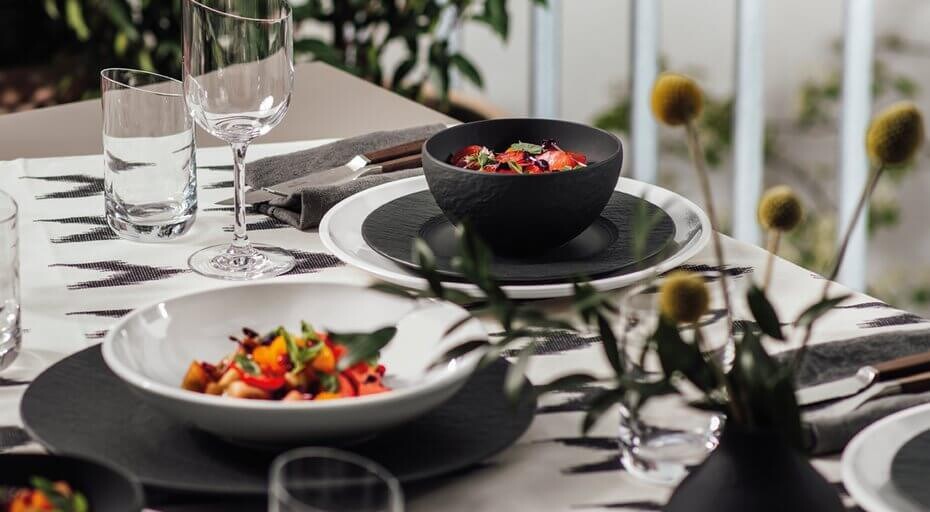 Teller aus Porzellan