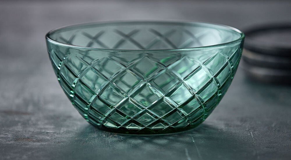 lyngby-glaeser-wasser-rotwein-weisswein-schalen