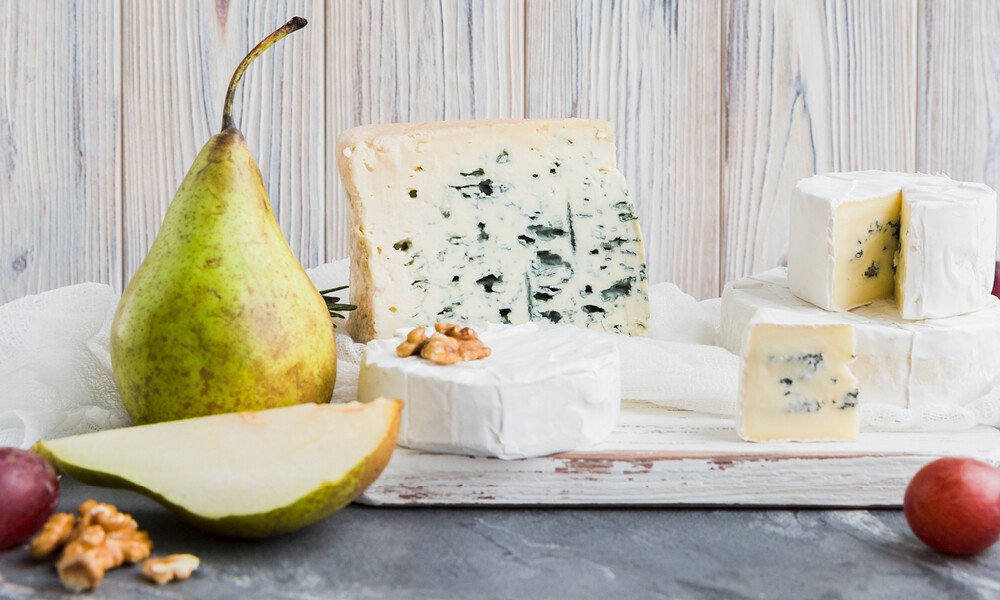 Raclette mit Gorgonzola und Birnen-Rosmarin-Chutney 1000x600px