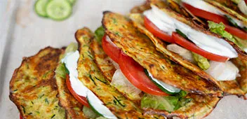 Zucchini-Käse-Wraps