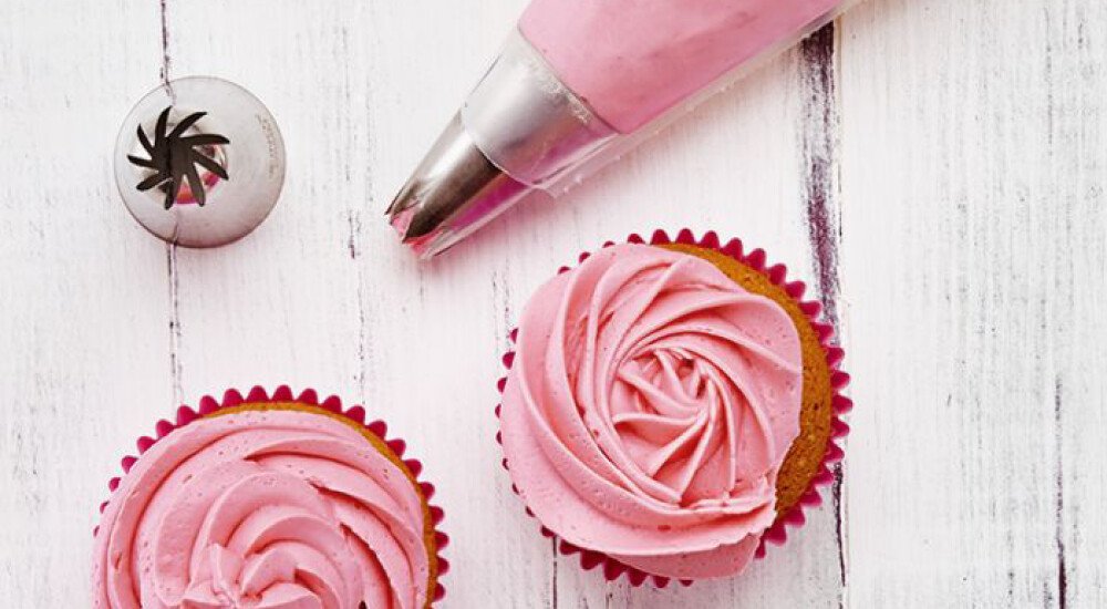 rbv-birkmann-backen-backzubehoer-ausstechform-backunterlage-gaerkoerbe-gebaeckdose-spritzbeutel