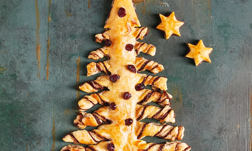 Blätterteig-Tannenbaum mit Cranberrys_2