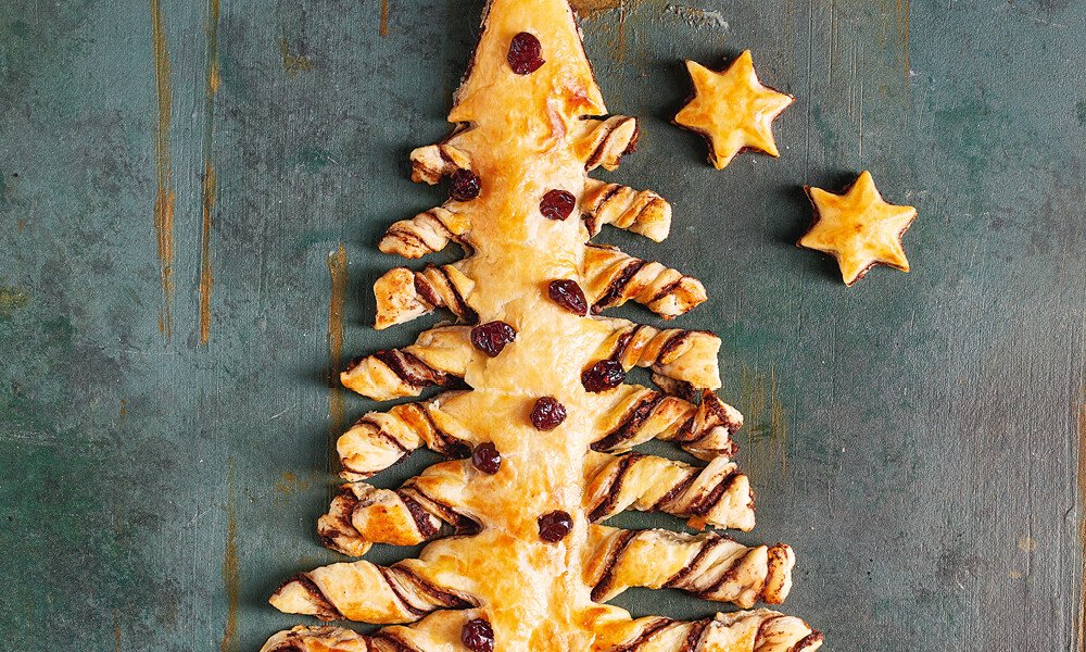 Blätterteig-Tannenbaum mit Cranberrys - Rezepte - Magazin - Tischwelt ...