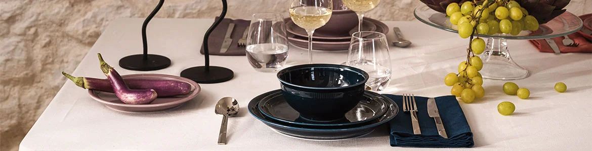 Thomas Trend Colour Deep Blue