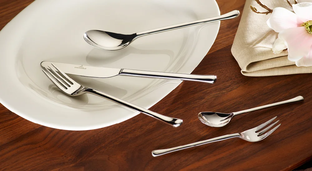 tischwelt-VilleroyBoch-Udine-Besteck-Tafelbesteck-silber-Blickfang-Zubehoer