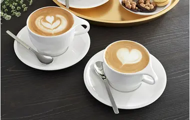 Milchkaffeeuntertassen