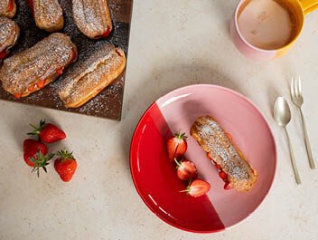 Erdbeer-Vanille-Eclairs