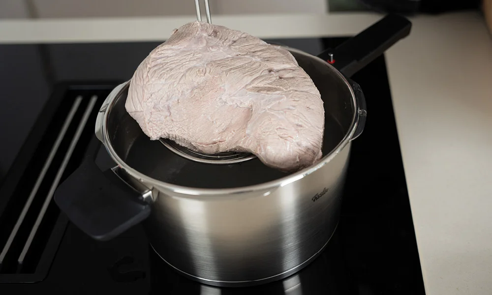 schnellkochtopf-fissler-kalbstafelspitz-wurzelgemuese-rezept-3