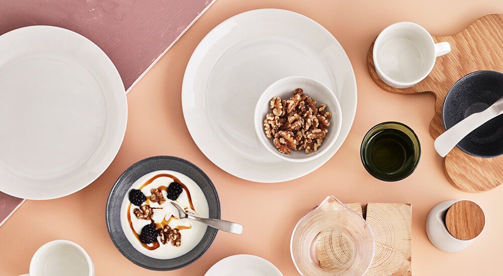 tischwelt-iittala-teema-weiss-porzellan-tasse-becher-schale-teller-krug