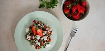 Erdbeer-Petersilien-Tabouleh