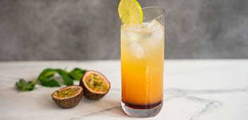 Passionfruit Rum Spritz