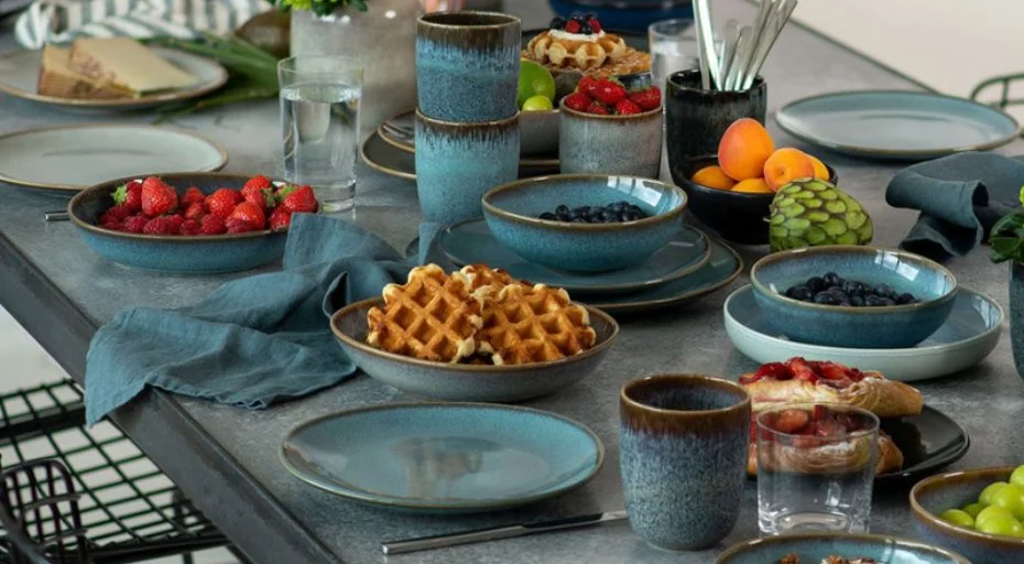 Steingut Geschirr