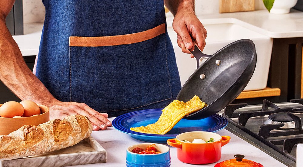 le-cresuet-pfannen-braten-kochen-haushalt-bratpfanne-beschichtet-gusseisen-aluminium-2