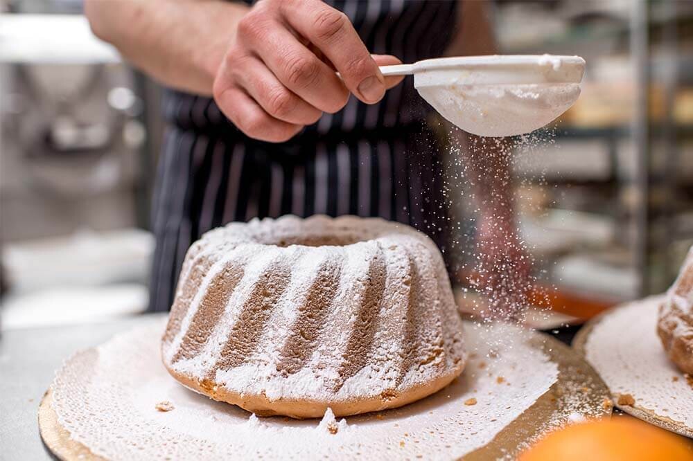 puderzucker auf kuchen