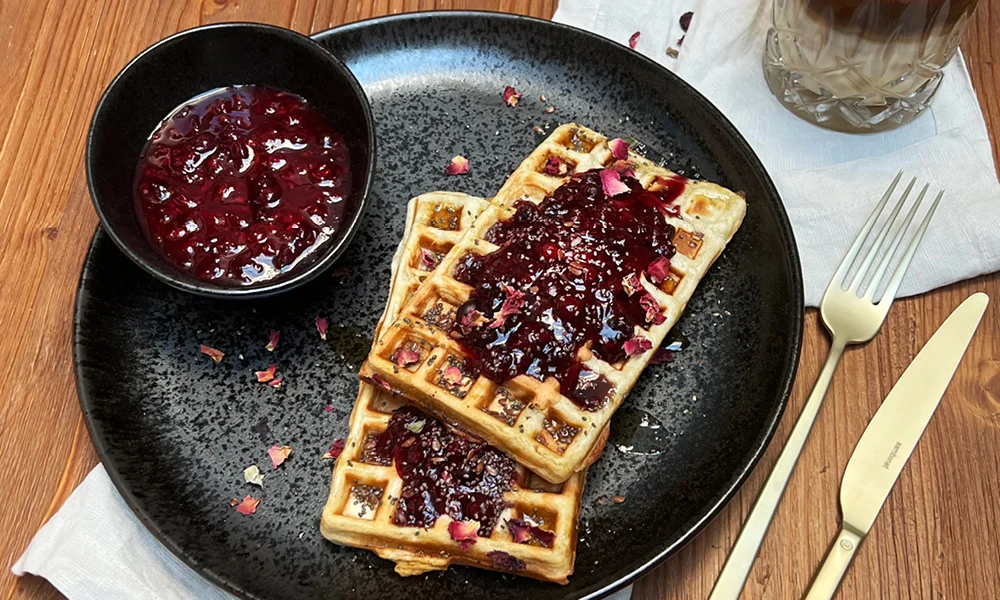 tischwelt Rezept Belgische Waffeln mit Beerenmus 
