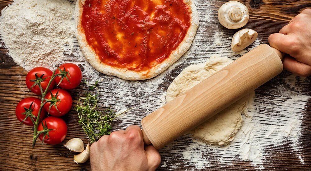 Pizzazubehör Teigroller