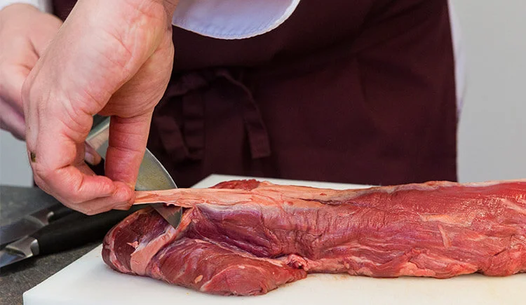 Fleisch parieren
