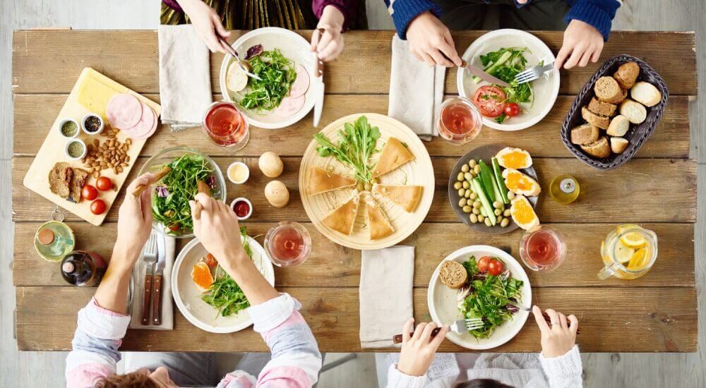 Geschirr für 4 Personen