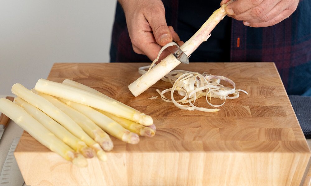 weisser-spargel-gedaempft-grapefruit-soße3