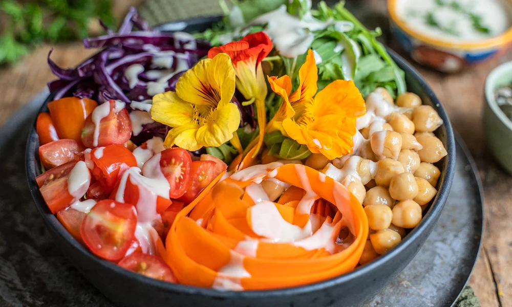tischwelt-buch-eat-good-vegan-food-dt-collection-rainbow-bowl-1000x600