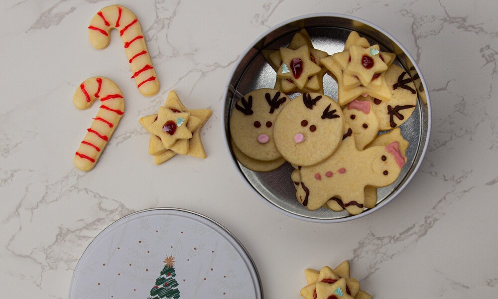 butterplaetzchen-rezept-backen-weihnachtsplaetzchen