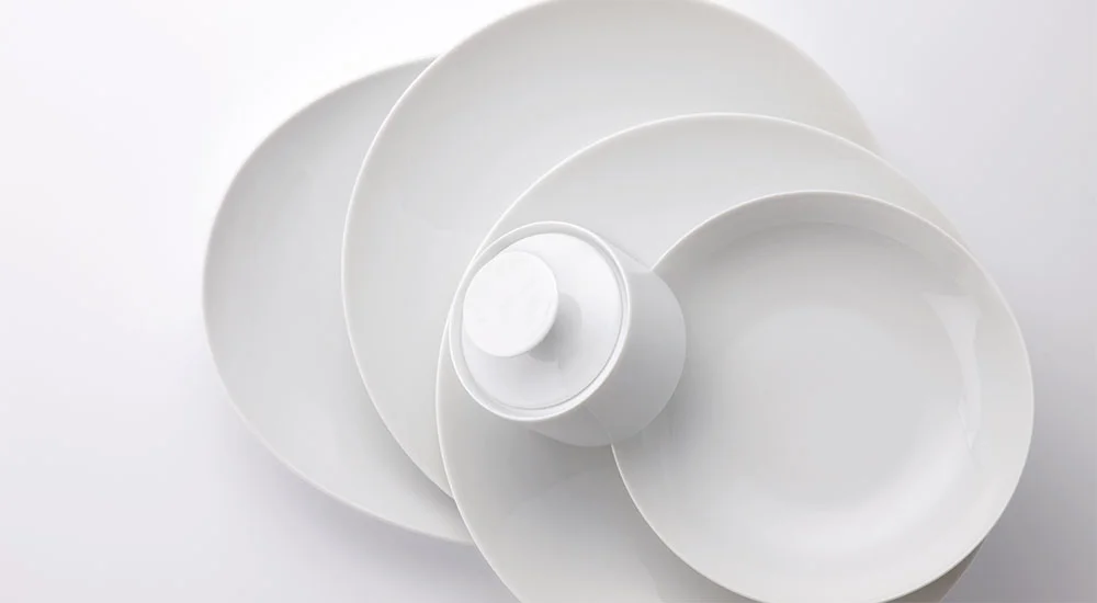 thomas-medaillon-weiss-porzellan-geschirr-serie-tee-kanne-tasse