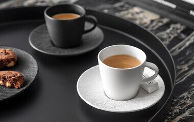 Kaffeetassen mit Unterteller
