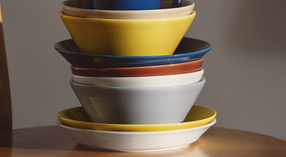 Iittala teema perlgrau tischgedeck geschirr haushalt teller tassen grau