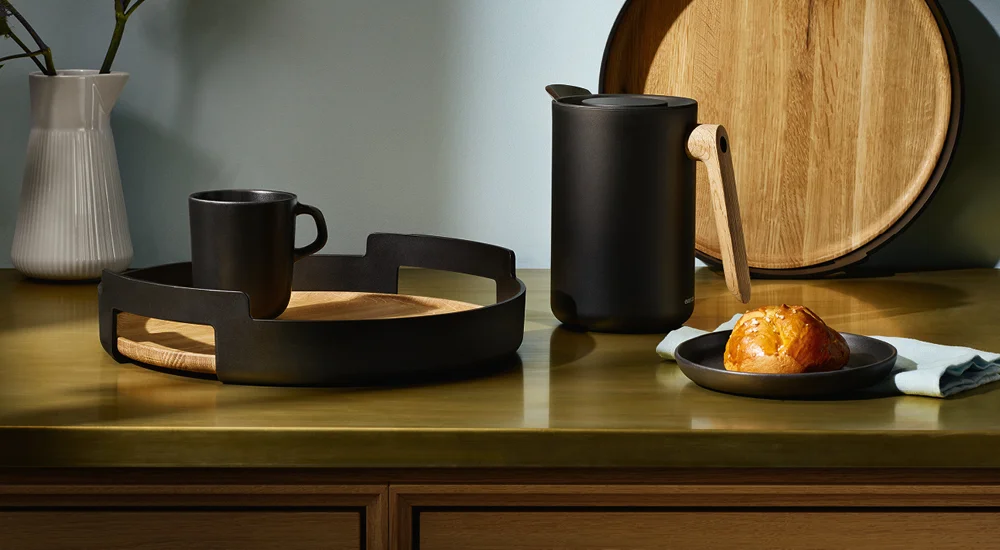 eva-solo-tassen-schwarz-farbig-bunt-schlicht-design-geschirr-porzellan-teetasse