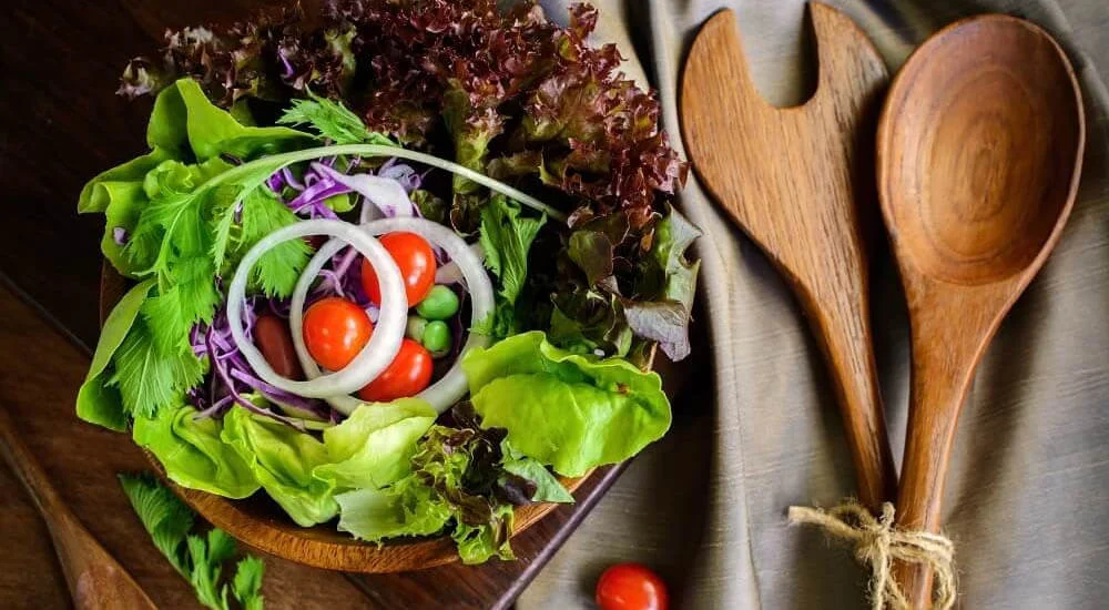 Salatbesteck aus Holz