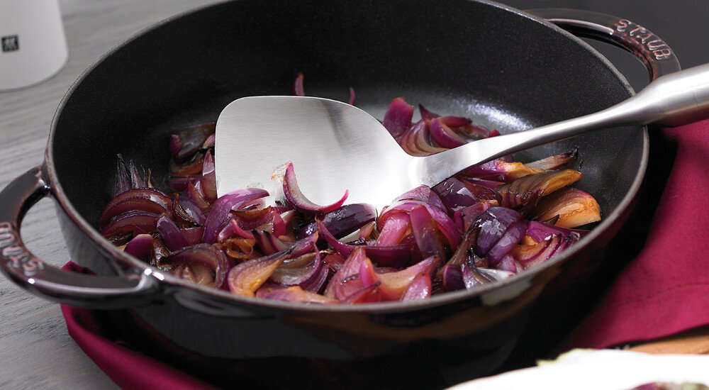 Schmorpfanne pfanne schmoren kochen schöpfer zwiebeln