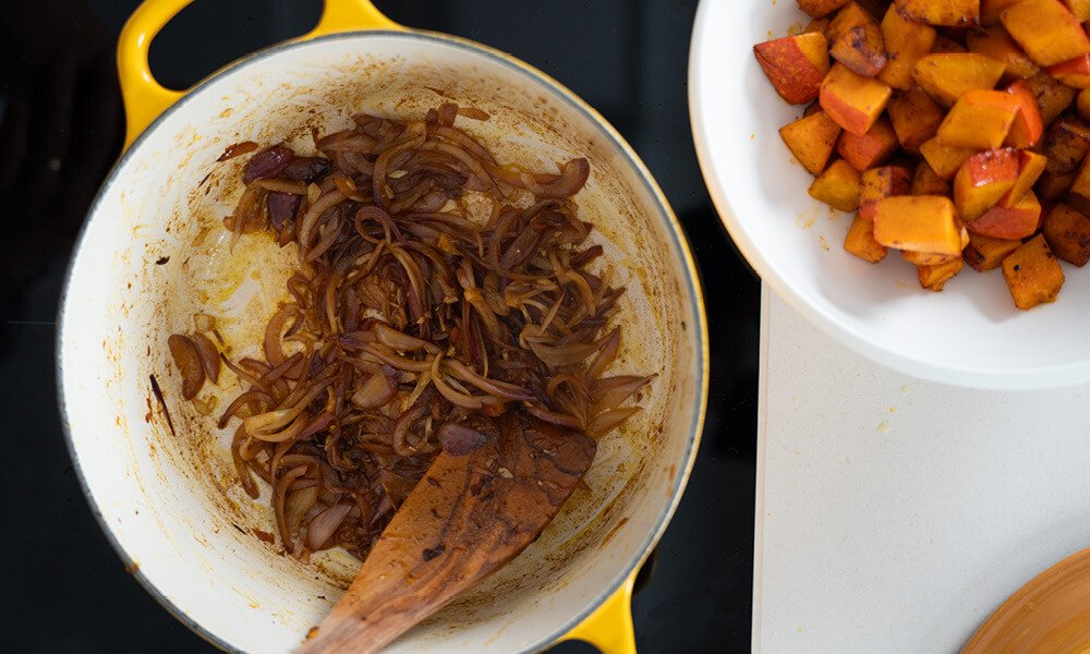 Kuerbisgulasch-magazin-rezept-magazin-rezept-7