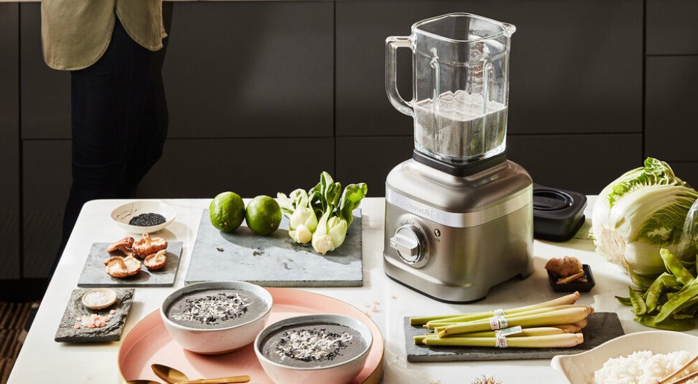 kitchenaid-standmixer-kuechenausstattung-haushalt-mixer-smoothie-rot