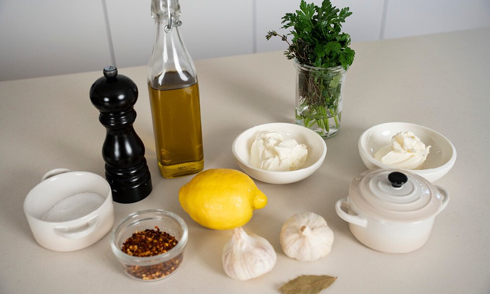 grillen-beilage-zupfbrot-kraeuter-kaese-brot-knoblauch-3