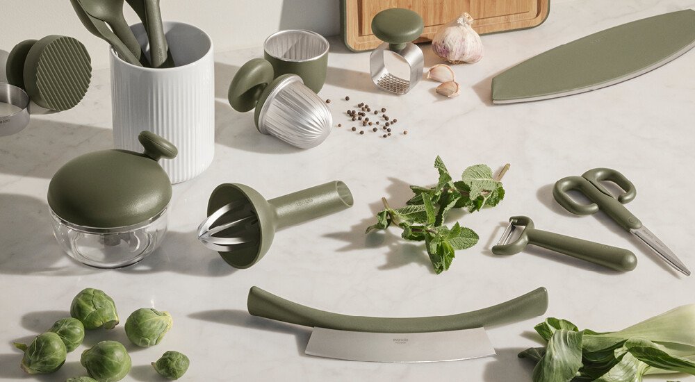 eva-solo-green-tool-reibe-wiegmesser-hobel-schere-salatschleuder