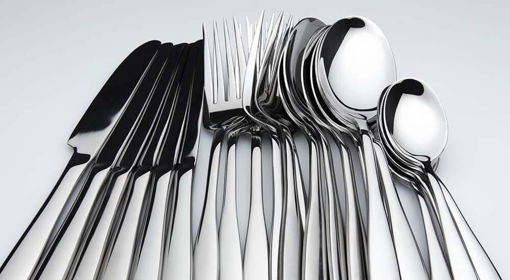 Versilbertes-Besteck