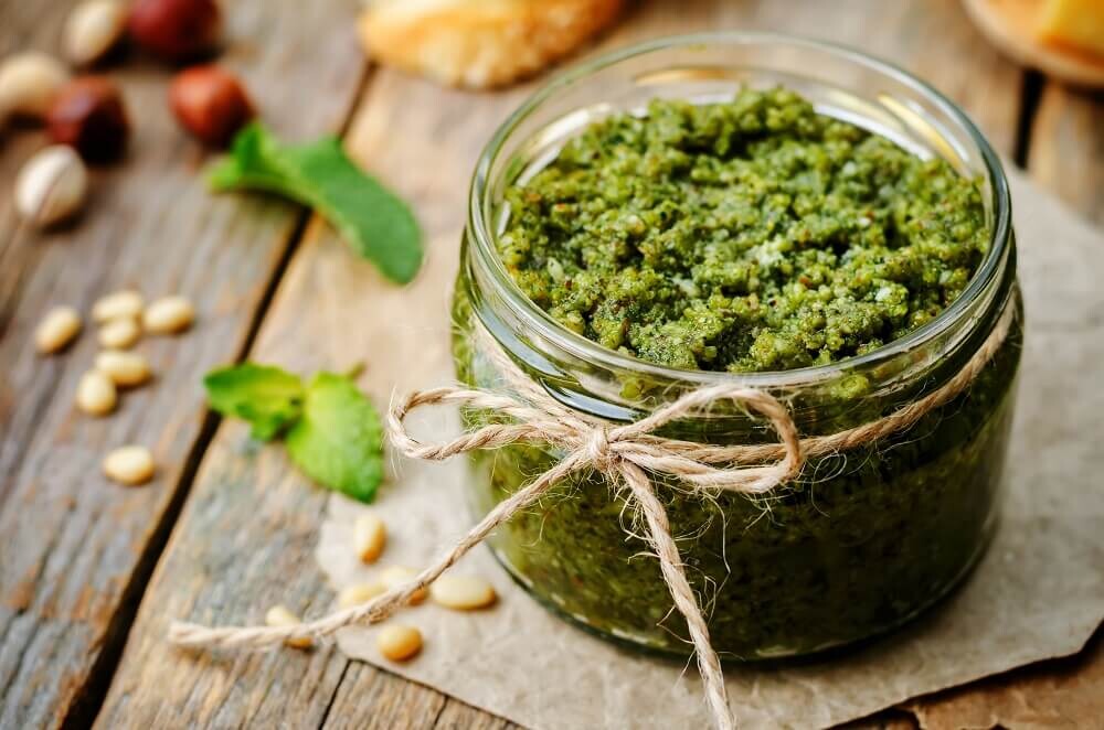 pesto-im-glas-schenken