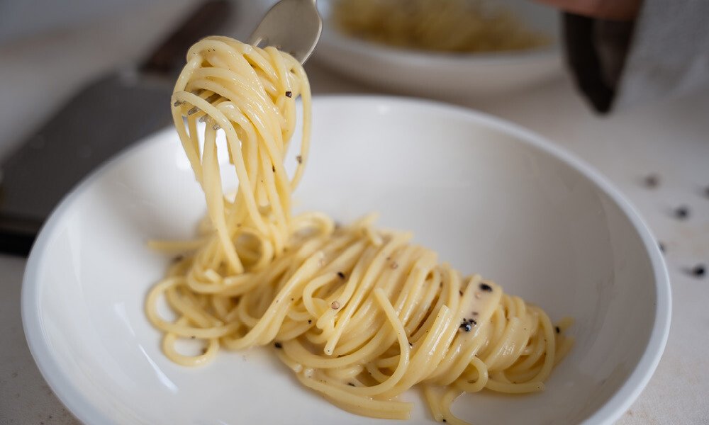 pasta-cacio-e-pepe-magazin-rezept-2