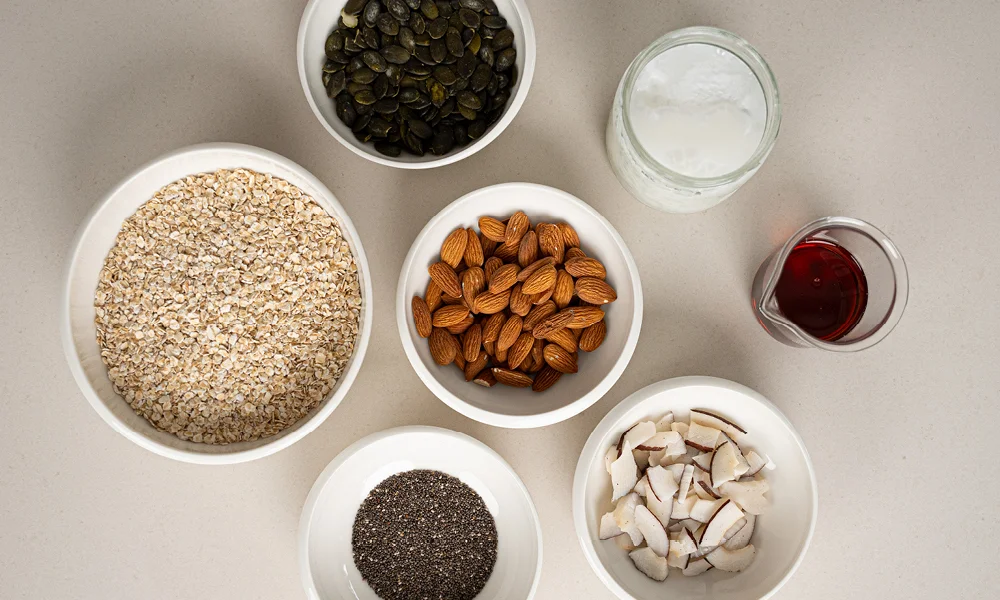 Granola-Rezept-Müsli-Mepal-Müslibecher-Schale-Villeroy &amp; Boch-NewMoon-Zutatenliste