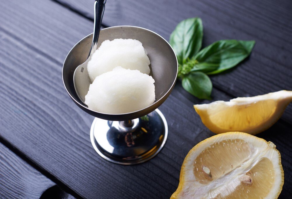 2 balls of homemade Lemon sorbet.
