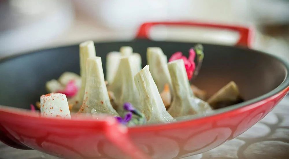 le-creuset-wok-pfanne-asia-balti-dish