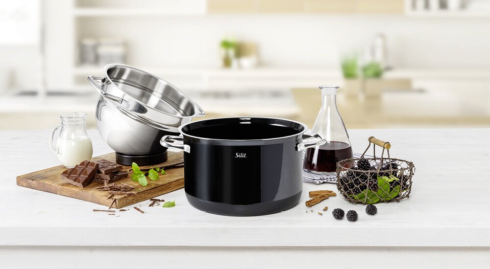 Ein schwarzer Silit Topf