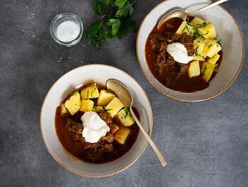 Rindergulasch mit geräucherter Paprika